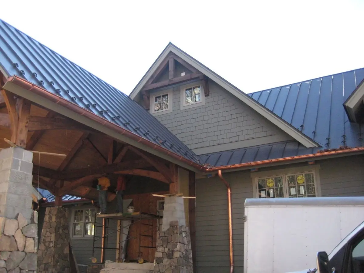 Craftsman Roofing team delivering quality roofing work in Dreshertowne